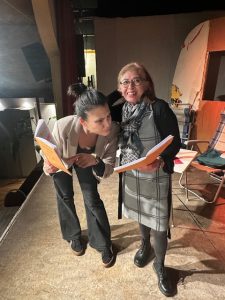 Jaqcueline en Nora souffleuses